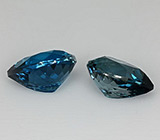 Пара топазов 12,28 карат 