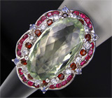 Кольцо с зеленым аметистом, гранатами, танзанитами, цирконами и сапфирами Серебро 925