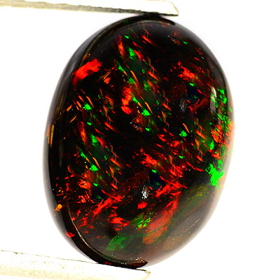 Черный опал 3,76 карат