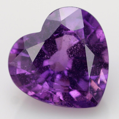 Сапфир со сменой цвета 0,82 карат