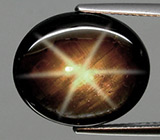 Кольцо со звездчатым сапфиром Золото