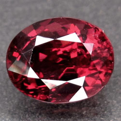 Пурпурно-розовая шпинель 1,9 карат