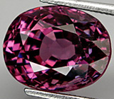 Пурпурно-розовая шпинель 4,06 карат 
