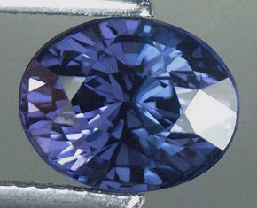 Шпинель 4,17 карат! Редкий цвет