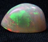 Драгоценный белый опал 5,25 карата 