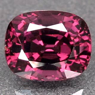 Пурпурно-розовая шпинель 2,0 карат