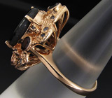 Кольцо со звездчатым, синими сапфирами, гранатами и шпинелями Серебро 925