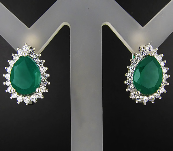 Серьги с зелеными агатами