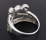 Великолепное кольцо с родолитами и цаворитами Серебро 925