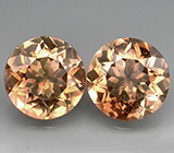 Пара империал топазов 8,28 карат 