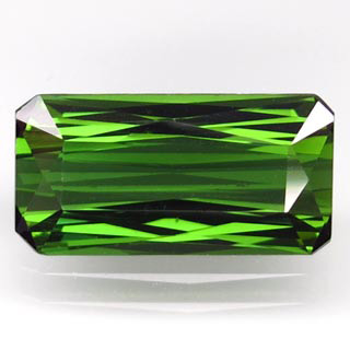 Зеленый турмалин 4,08 карат