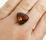 Империал топаз лазерной огранки 22,3 карат 