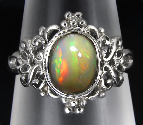 Кольцо с эфиопским опалом