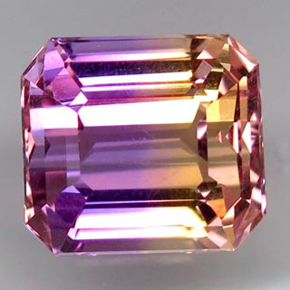 Чистейший аметрин 7,03 карат