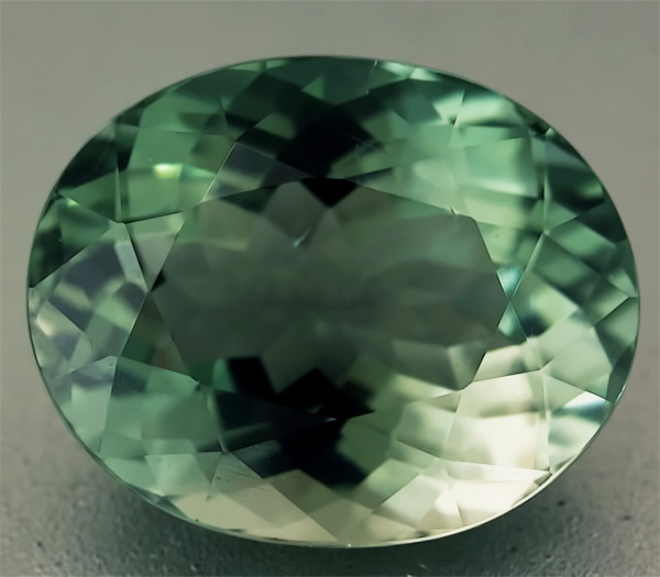 Зелено-голубой турмалин 7,86 карат