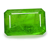 Крупный перидот 23,73 карат 