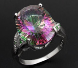 Элегантное кольцо с мистическим топазом и цаворитами Серебро 925