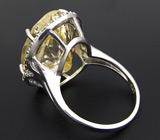 Яркое кольцо с цитрином и цаворитами Серебро 925