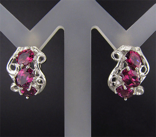 Серьги с родолитами гранатами