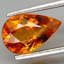 Клиногумит 1,02 карат