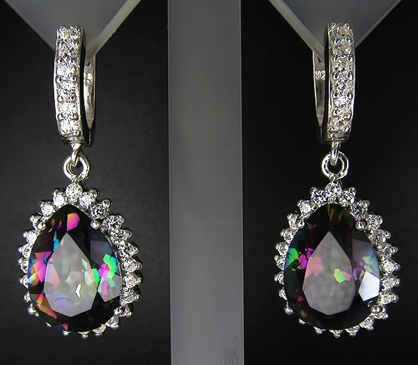 Эффектные cерьги с мистик-топазами