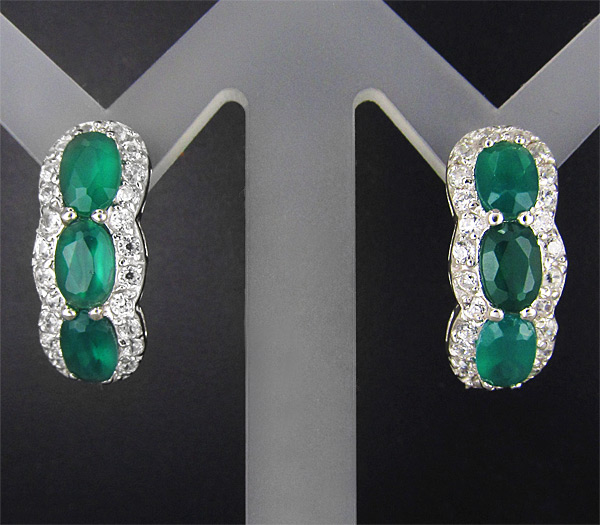 Серьги с зелеными агатами