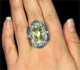 Крупное кольцо с зеленым аметистом, танзанитами и сапфирами Серебро 925