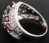 Кольцо с родолитами и цирконами Серебро 925