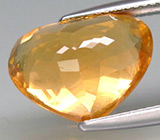 Золотистый кальцит 7,97 карат 