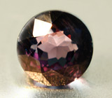 Гранат с александритовым эффектом 0,56 карат 