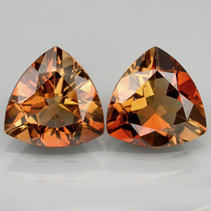 Пара империал топазов 7,08 карат