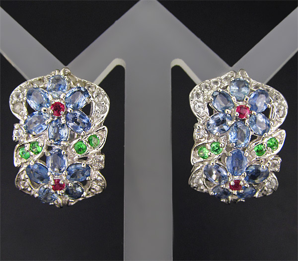 Великолепные серьги с цаворитами, топазами и сапфирами