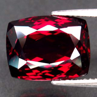 Родолит гранат 11,1 карат