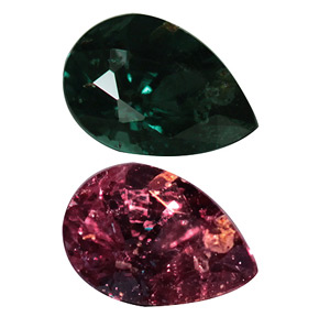 Гранат с александритовым эффектом 1,23 карат