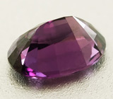 Гранат со сменой цвета 1 карат 