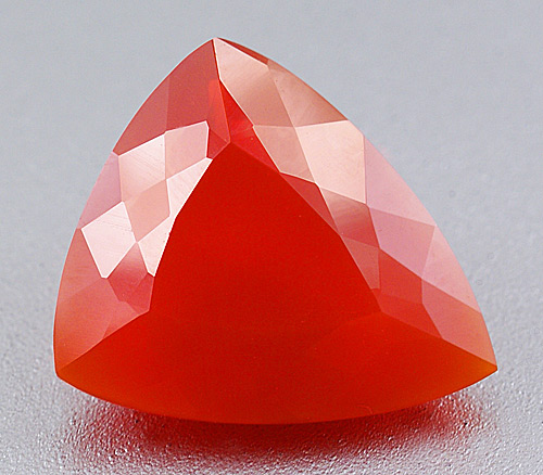 Мексиканский огненный опал 3,99 карат