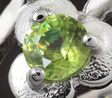 Кольцо из коллекции "Lady Dilly" с зелеными сфенами Серебро 925