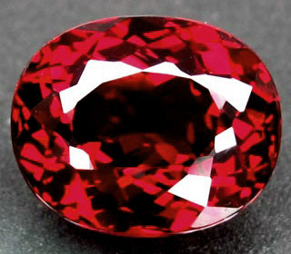 Альмандин гранат 5,82 карат
