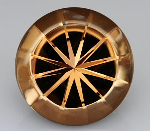Дымчатый кварц авторской огранки "Blossom Flower" 12,8 карат