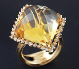 Кольцо с цитрином и бриллиантами Золото
