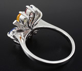 Эффектное кольцо с изумрудом и разноцветными сапфирами Серебро 925