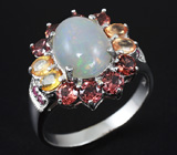 Кольцо с эфиопским опалом, гранатами и сапфирами Серебро 925