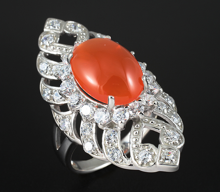 Превосходное кольцо с ярко-оранжевым агатом