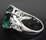 Кольцо с зеленым флюоритом и синими сапфирами Серебро 925