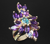 Прелестное кольцо с голубым цирконом, аметистами, танзанитами и перидотами Серебро 925