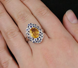 Кольцо с золотистым цитрином и синими сапфирами Серебро 925