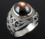 Кольцо cо звездчатым сапфиром и черными шпинелями Серебро 925