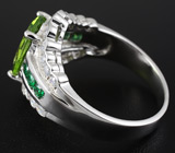 Эффектное кольцо с перидотом Серебро 925