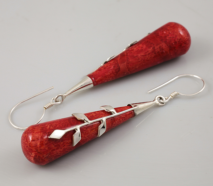 Серьги с кораллом