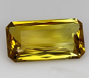 Крупный цитрин 34,43 карат